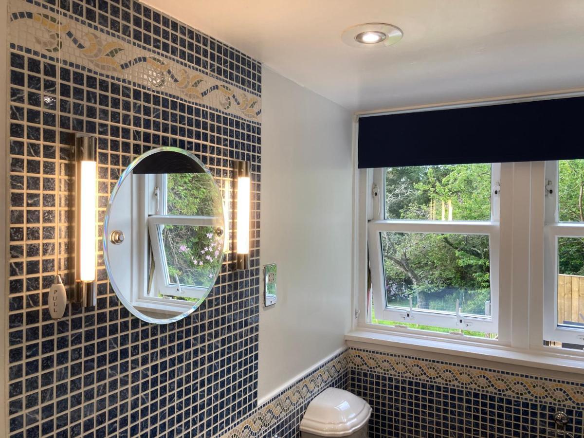 Craigneuk Near Oban, Stunning Home With Sea Views Экстерьер фото